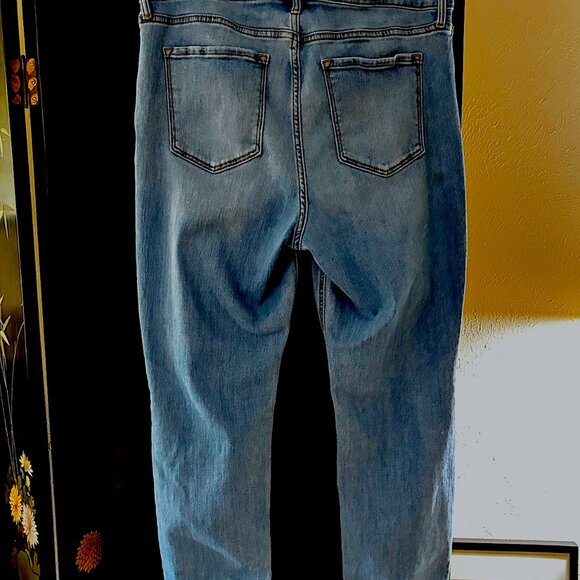 OLD NAVY Straight Jeans Size 14 - Picture 2 of 2